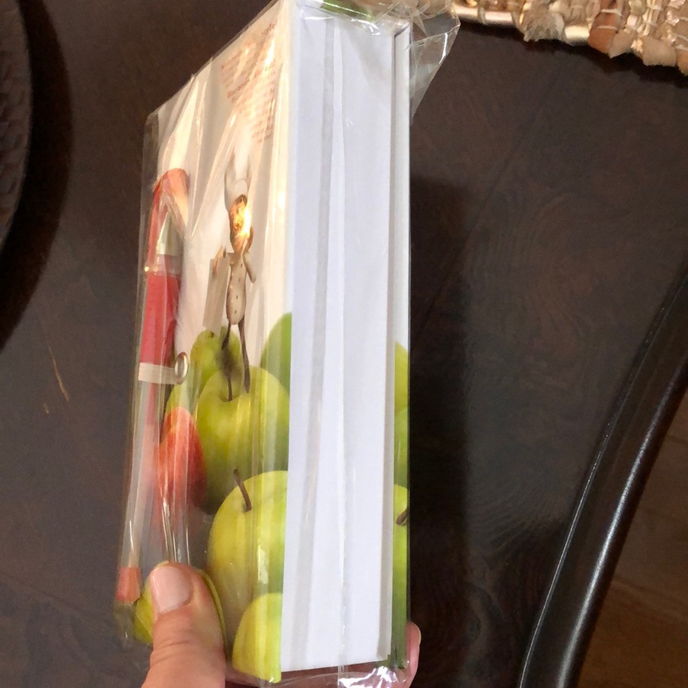 Brand New Note Pad - Picture 3 of 4